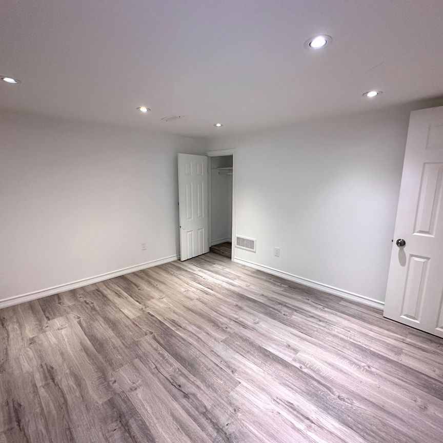 For Lease - 33 Harris Avenue, Toronto, Ontario - Photo 1