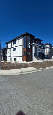 #Lower B 5283 Highview Drive - Photo 2