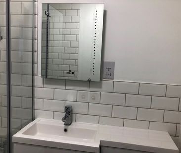 2 Bed Terraced House, Blyth Close, E14 - Photo 6