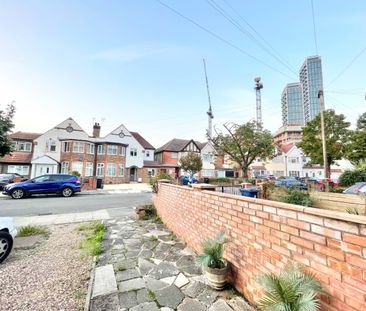 1 Bed Terraced House, Cecil Road, W3 - Photo 4