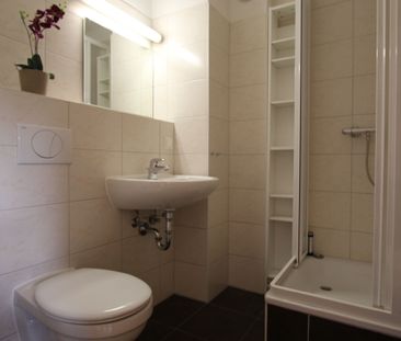 Modernes und möbliertes Apartment in zentraler Wohnlage mit kleinem... - Photo 6