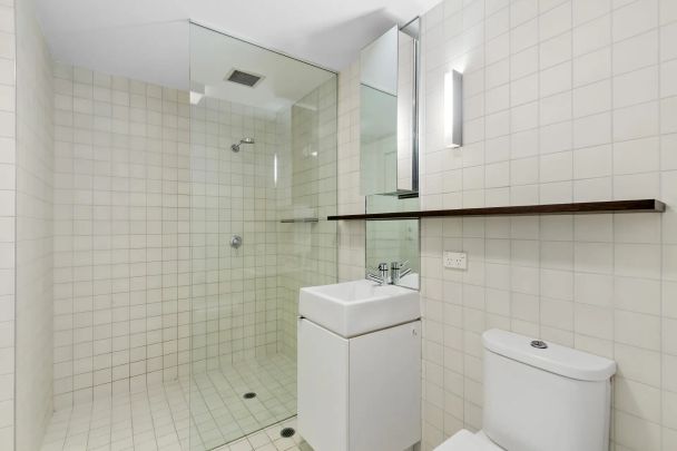 Unit 2/5 Chapel Mews, - Photo 1