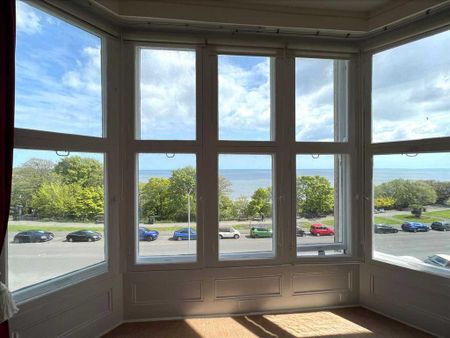 3 bedroom apartment to rent - Photo 2