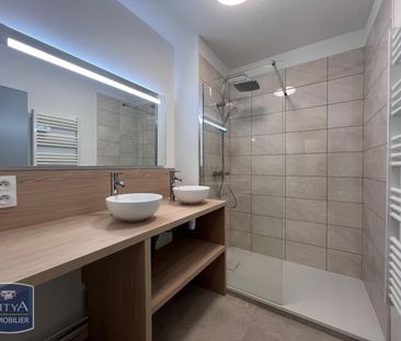 Location Appartement 2 pièces 62m² VILLENEUVE LES AVIGNON 30400 - Photo 6