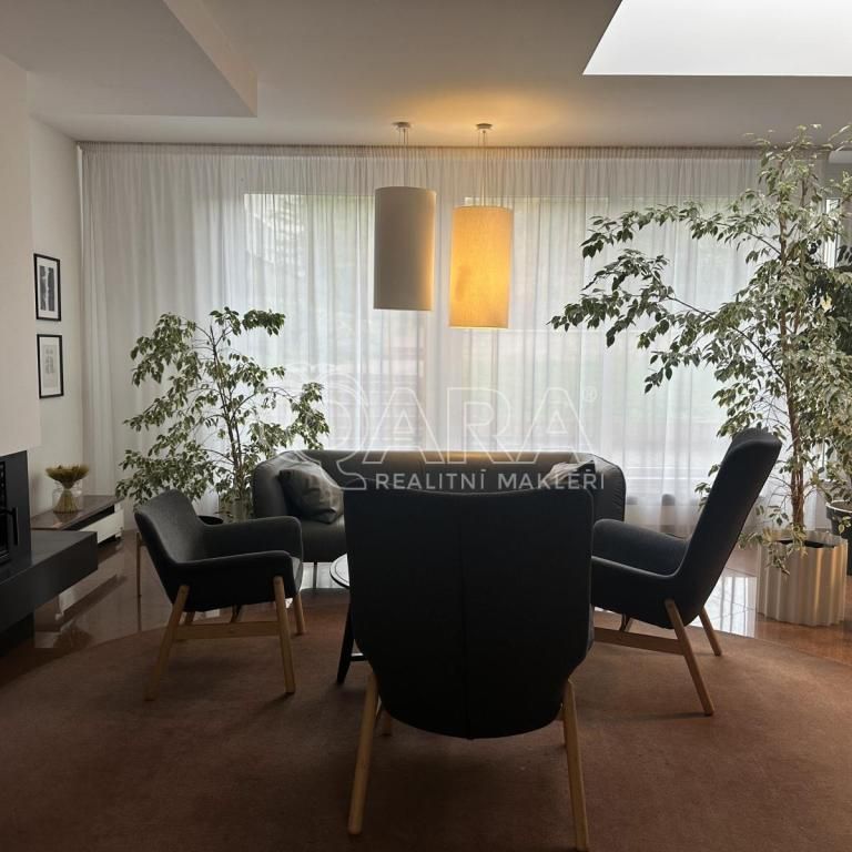 Pronájem bytu 1+kk 22 m2 - Photo 1
