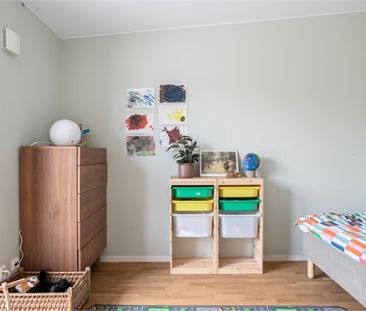 Järfälla - 4rok - 12mån - 20.000kr/mån - Photo 2