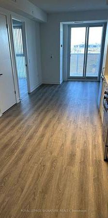 Hwy 400/Highway 7-Luxurious 1Bdrm+Den 1Bath 1Locker - Photo 1