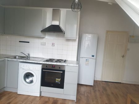 1 Bed Flat, Walthamstow, E17 - Photo 4