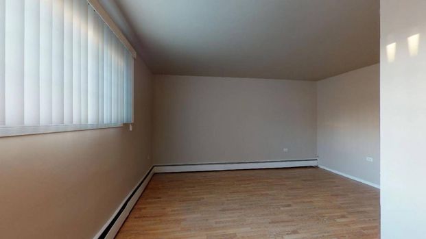 Ivy Manor Apartment Rentals - Photo 1