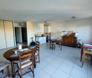 Location Appartement 3 pièces 64m² VARENNES SUR ALLIER 03150 - Photo 1