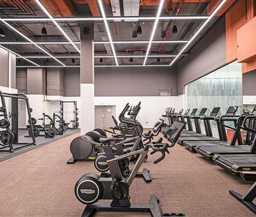 Westfield Avenue, Stratford, E20 - Photo 4