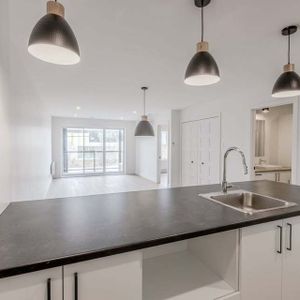 Superbes Unités De 5 1/2 - Photo 3