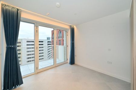 3 bedroom flat to rent - Photo 5