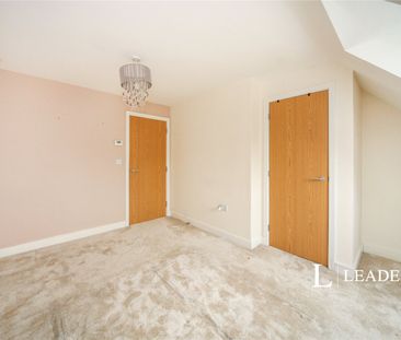 4 bedroom semi detached to rent Hazel Mead, LU5 - Photo 4