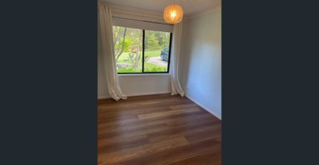 Spacious Family Home in Sought After Bayview Location - Photo 3