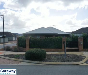 12 Newhaven Parade, BYFORD WA 6122 - Photo 3