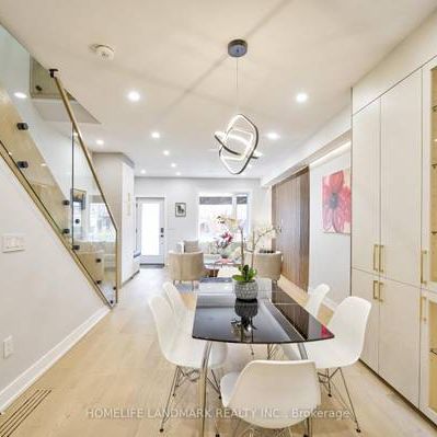 Stylish 4+1 Bedroom, 3 Bathroom, 2 1/2 Storey - Photo 1