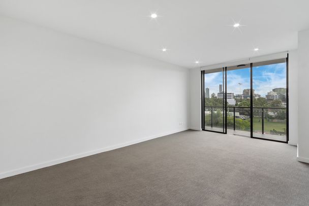 303/24 Bromley Street, Kangaroo Point QLD 4169 - Apartment For Rent - $720 | Domain - Photo 1