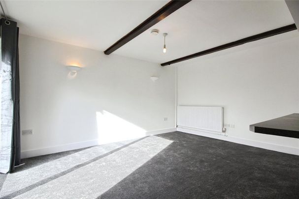 2 bedroom bungalow to rent - Photo 1