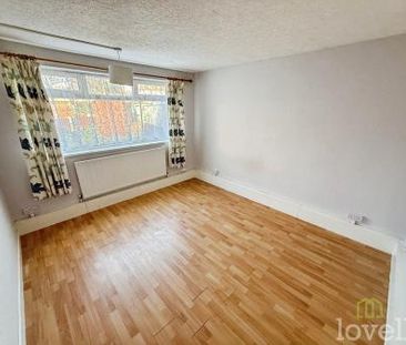 2 bedroom Ground floor flat To Let - Photo 3