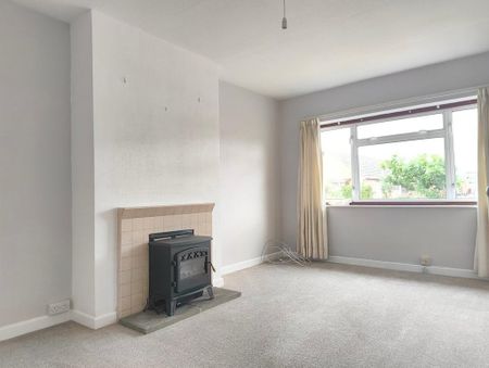 2 bedroom semi-detached bungalow to rent - Photo 4