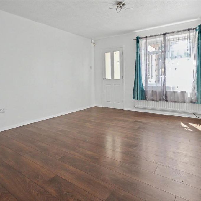2 bedroom house to rent - Photo 1