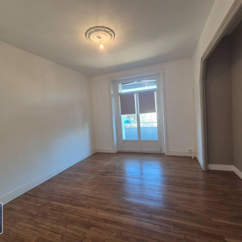 Location Appartement 4 pièces 83m² BRIVE LA GAILLARDE 19100 - Photo 1