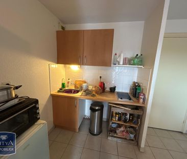 Location Appartement 1 pièce 33m² AGEN 47000 - Photo 3