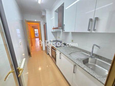 Apartamento en alquiler en Calle Genaro Borrás Sanjurjo - Photo 2