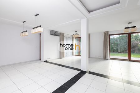 Polska, Warszawa - Photo 2