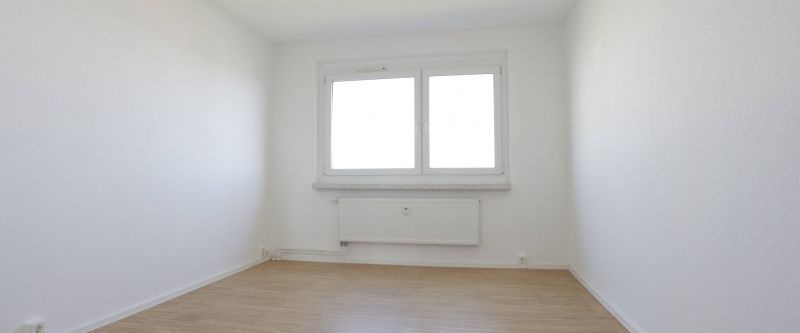 2 Zimmer, großer sonniger Balkon und Tageslichtküche - Foto 1