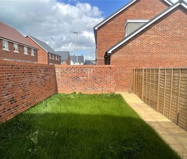 3 bedroom semi-detached house to rent - Photo 6