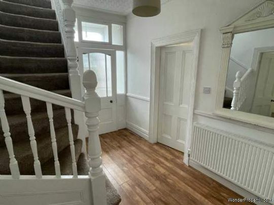 4 bedroom property to rent in Liverpool - Photo 1