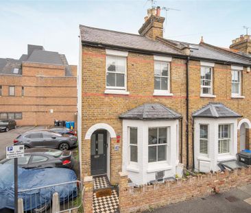 5 bedroom end of terrace house to rent - Photo 6