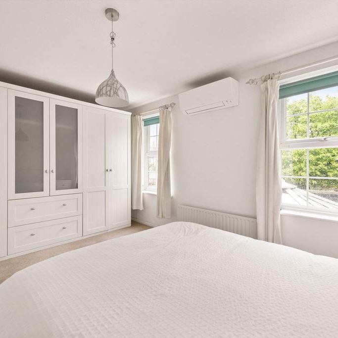 5 bedroom terraced house to rent - Photo 1