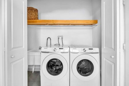 For Lease - 18 John Greene Lane, Richmond Hill, Ontario - Photo 5