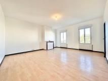 Location Appartement 4 pièces 96m² BORDEAUX 33800 - Photo 5