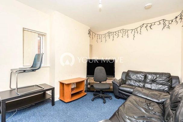 4 bedroom terraced house to rent - Photo 1