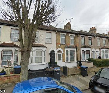 Room in a Shared House, Huxley Road, N18 - Photo 1
