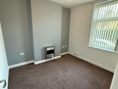 3 bedroom house to rent - Photo 2