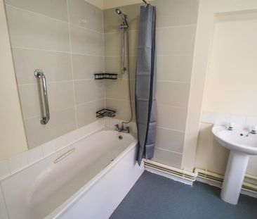 Stonecutters Way, Great Yarmouth - Photo 5