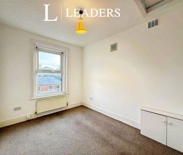 2 bedroom apartment to rent Christchurch Road, Bournemouth, BH7 - Photo 3