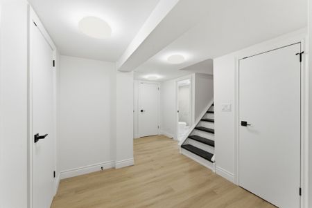 For Lease - 262 East 17th Street Unit# Basement, Hamilton, Ontario - Photo 2