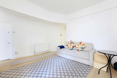 1 bedroom flat to rent - Photo 2