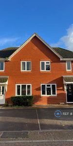 3 bedroom semi-detached house to rent - Photo 3