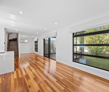 2/17 Barlyn Road, Mount Waverley VIC 3149 - Townhouse For Rent | Do... - Photo 1