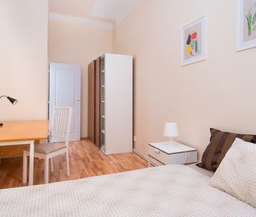 Pronájem zařízeného pokoje u metra Anděl Praha 5 s veškerou občansk... - Photo 5