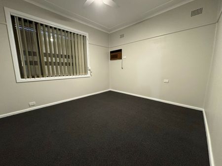 3 Bedroom Family Home with Ducted Air-conditioning, Large Single Garage & Tandem Carport! - Photo 2