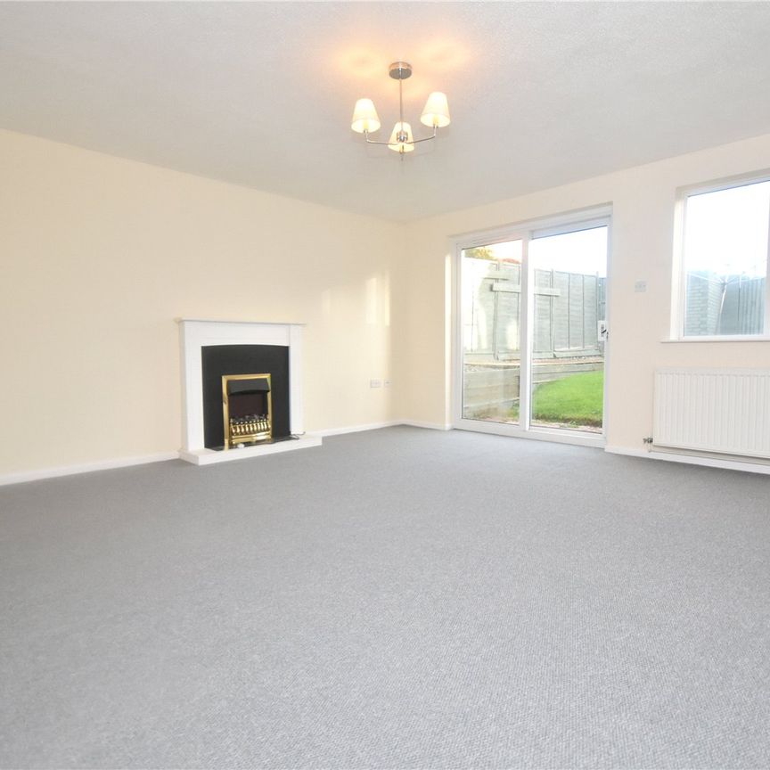 Russet Close, Ledbury, Herefordshire, HR8 2XR - Photo 1