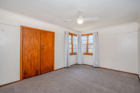 Quiet Three Bedroom Cottage - Photo 4